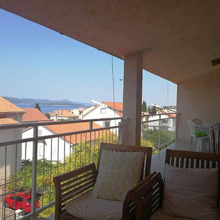 Apartmani Nea Biograd Na Moru Exterior foto