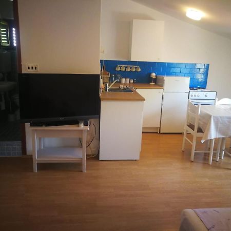 Apartmani Nea Biograd Na Moru Exterior foto