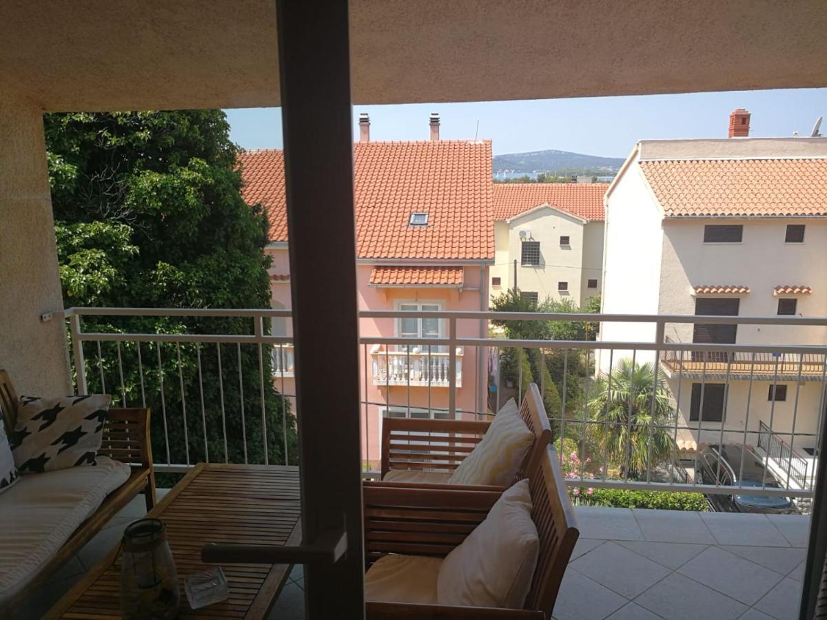Apartmani Nea Biograd Na Moru Exterior foto