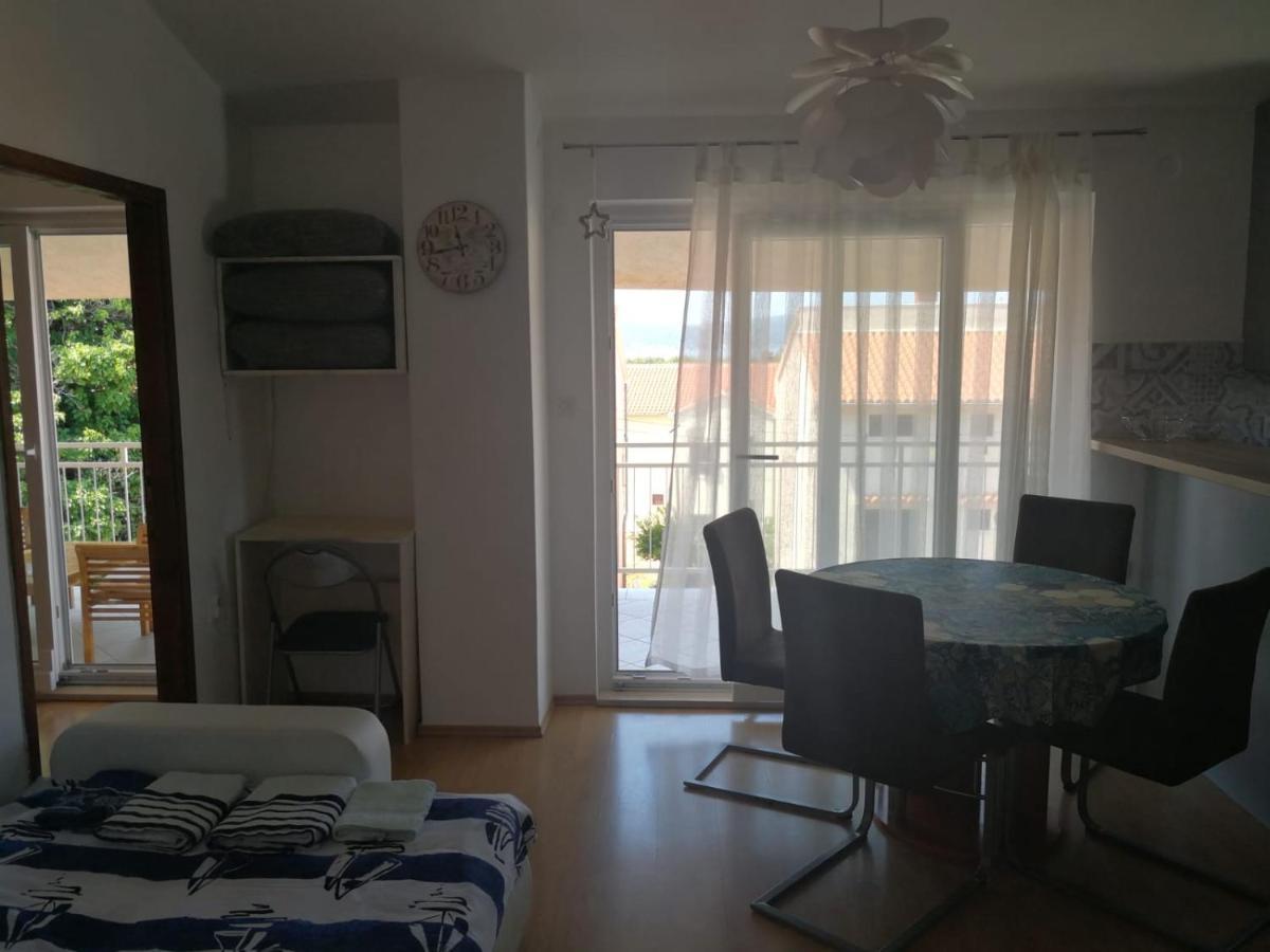 Apartmani Nea Biograd Na Moru Exterior foto