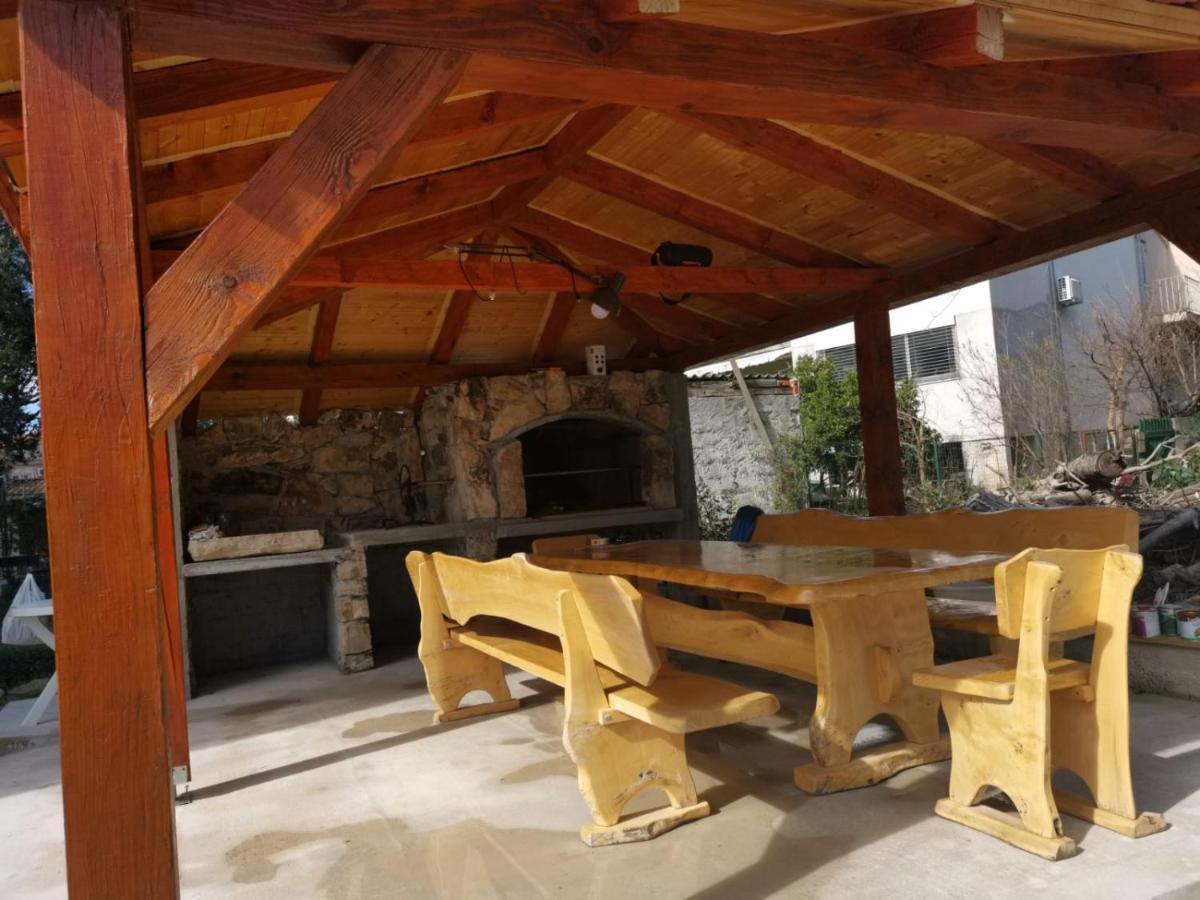 Apartmani Nea Biograd Na Moru Exterior foto