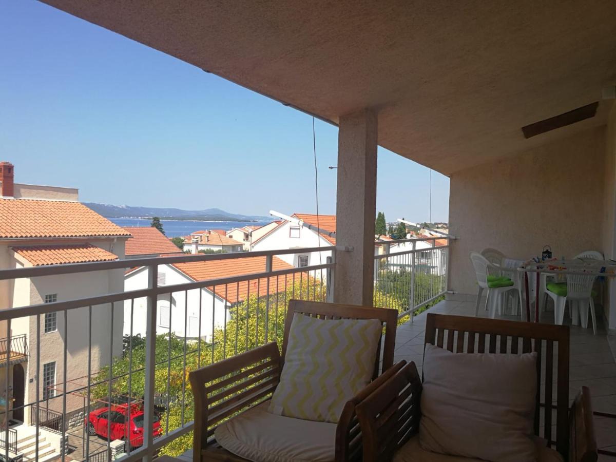 Apartmani Nea Biograd Na Moru Exterior foto